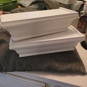 White Floating Shelves (Set of 2)